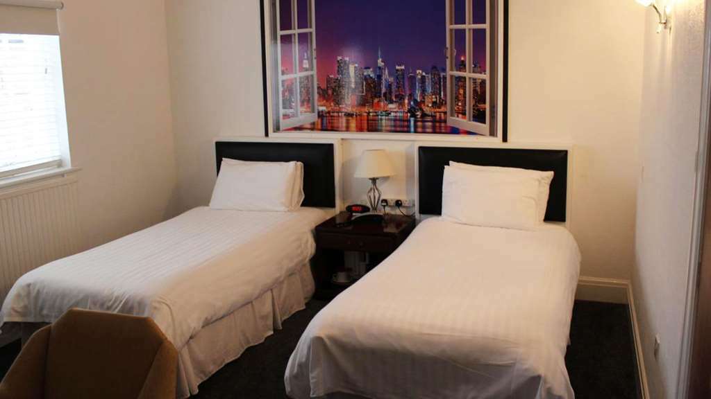 The Northwick Arms Hotel Ившем Номер фото